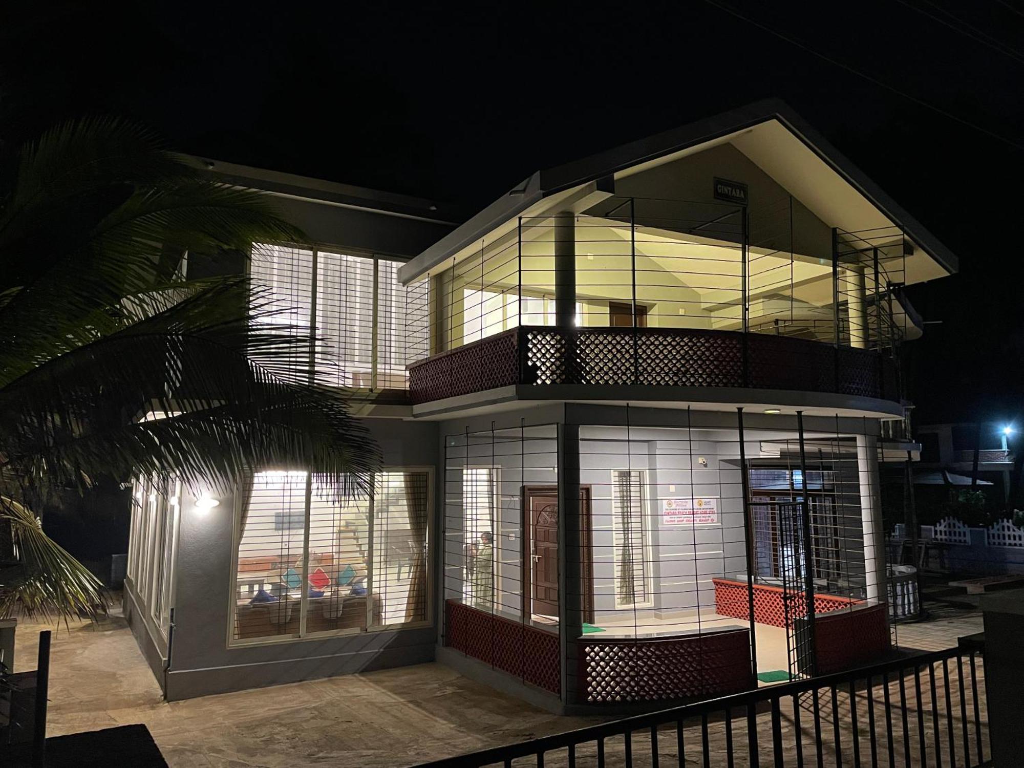 Gintara Beach Homestay By Evaddo Kalyānpur Exterior foto